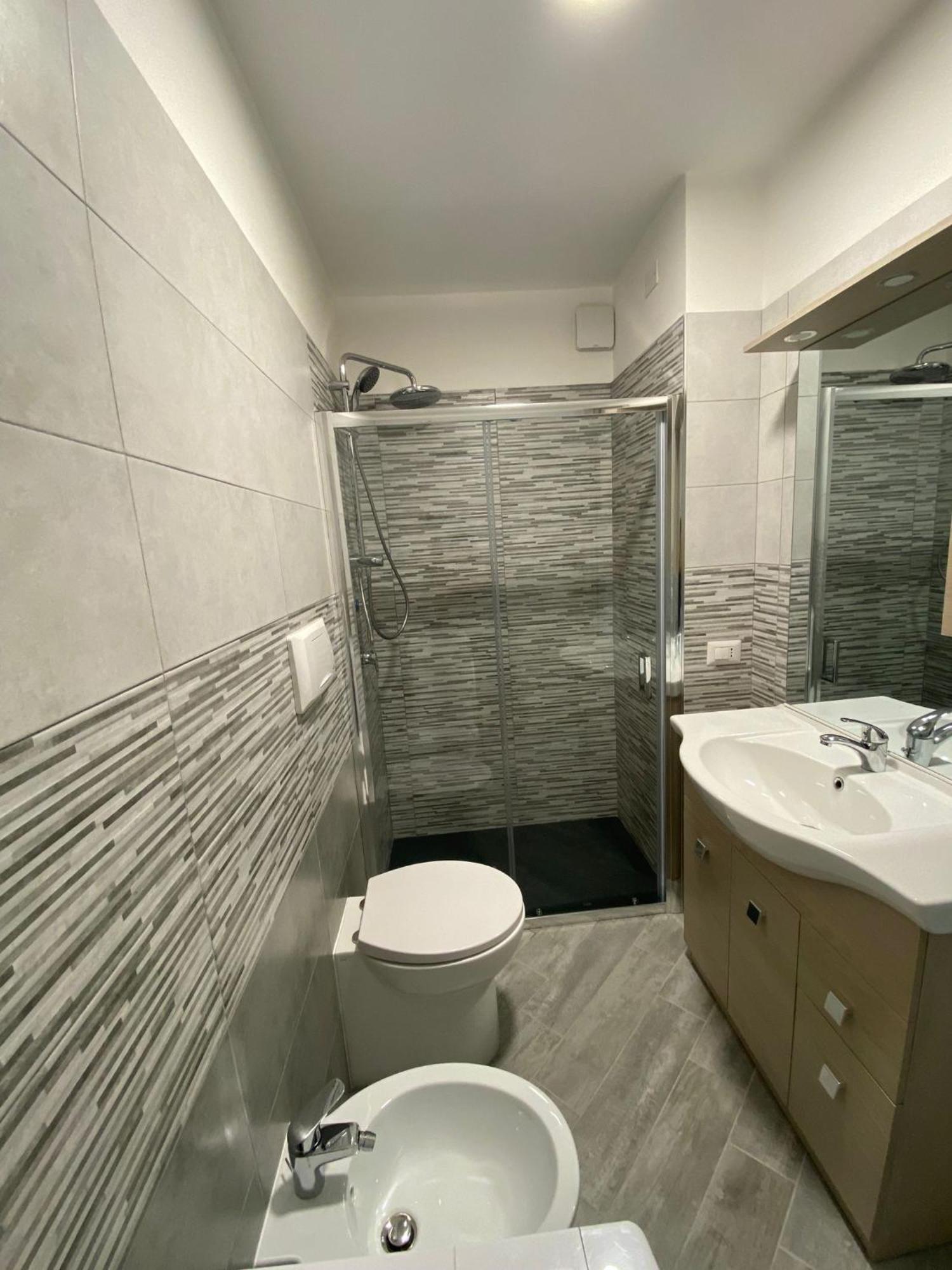 Suite Guesthouse A Pochi Passi Dal Mare Сасари Екстериор снимка