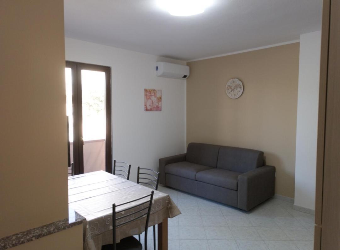 Suite Guesthouse A Pochi Passi Dal Mare Сасари Екстериор снимка